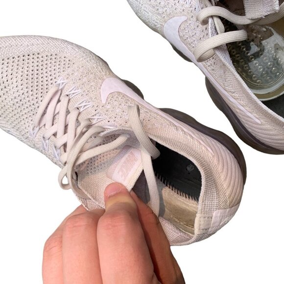 RARE Nike Vapormax Size 8 Pink - Picture 3 of 12